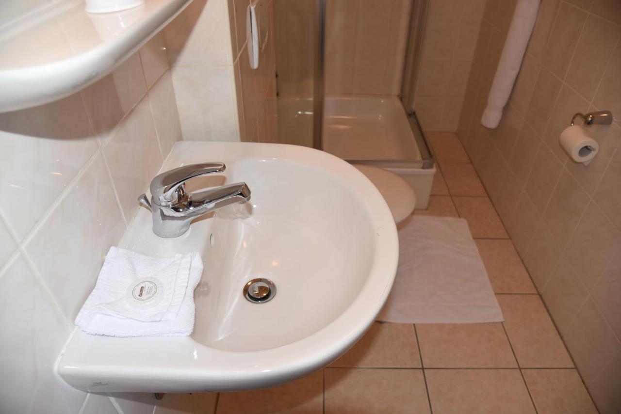Hotel Schuurman Emlichheim エクステリア 写真
